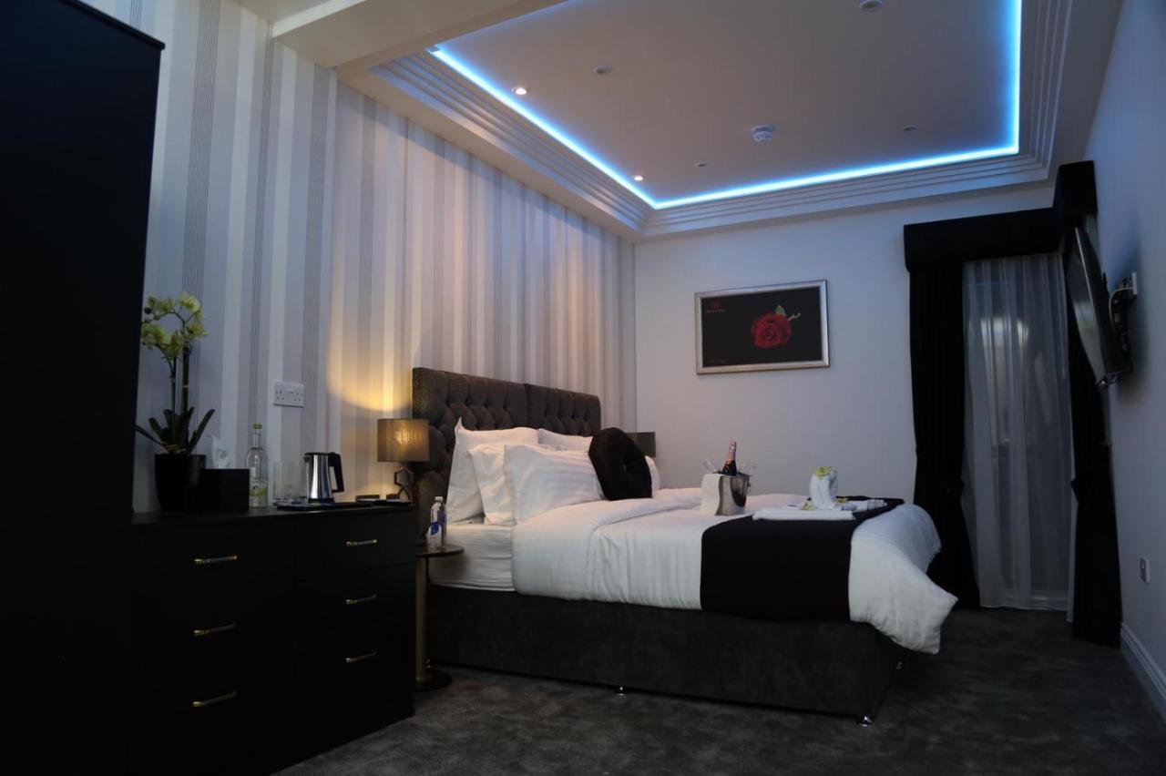 The Old Hall Hotel Coventry Extérieur photo